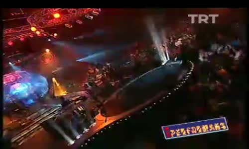 Kenan Doğulu-Aklım Karıştı izle