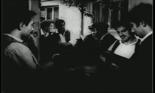 Sadri Alışık Mualla Replikleri İzle