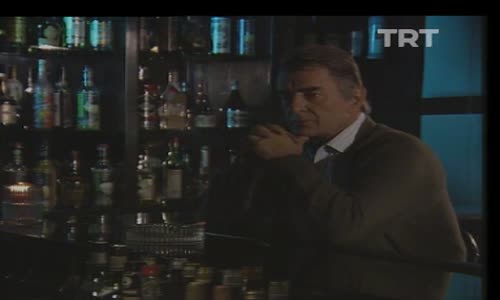 Alpay-Gözleri Eski Bir Deniz Mavisi izle