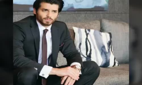 Dolunay Ferit Aslan Ve Karizması