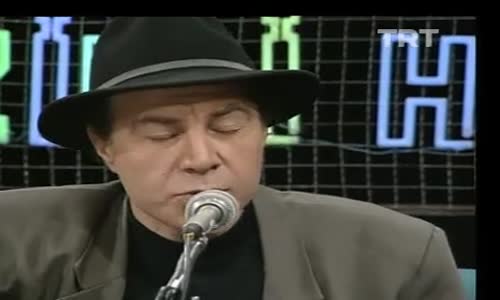 MFÖ-Aşkların Ortasına izle