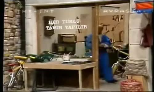 Susam Sokağı - Minik Kuş : Nostalji 1980