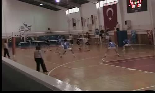 Beşiktaş Genç Erkek Voleybol Kısa Üstü Varyasyon 3-1