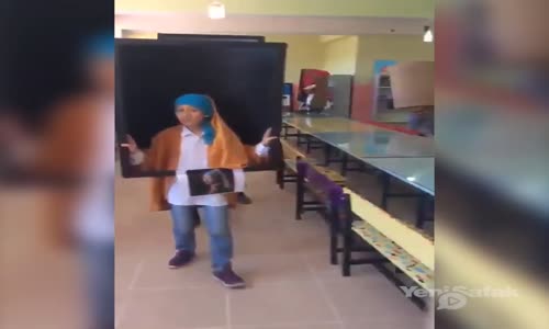 Öğrenciler Dünyaca Ünlü Resimlere Büründü