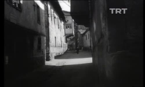 5 KW'tan TRT'ye 1.Bölüm İzle