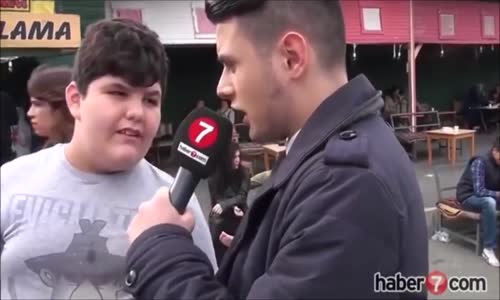 Beyin Mıncıklayan 8 Komik Röportaj