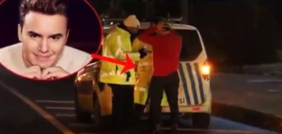 Mustafa Ceceli Boşandı