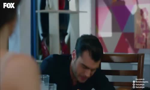 Şevkat Yerimdar -Şevkat Misafirlikte Maç İzlemeye Çalışırsa 