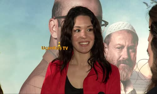 Hazal Subaşı'dan Çok Konuşulan Çukur Erik Dalı Sahnesi Yorumu