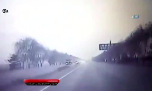 Katliam Gibi Kaza Kamerada ! 10 Ölü, 26 Yaralı