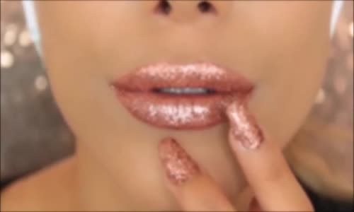 Porselen Gold Dudak Makyajı Nasıl Yapılır!! 