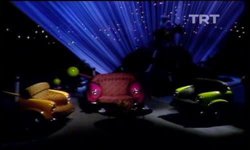 Mizah Yolcuları 1.Bölüm İzle