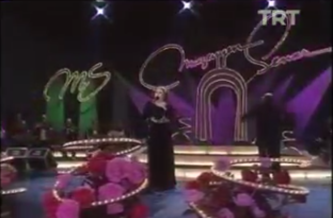 Müzeyyen Senar-Sen Beni Bir Buseye Ettin Feda