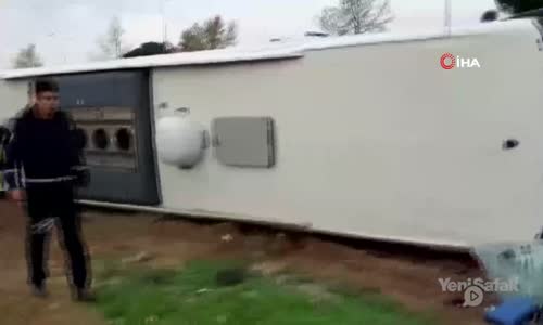 Denizli'de Otobüs Kazası -  22 Öğrenci Yaralandı