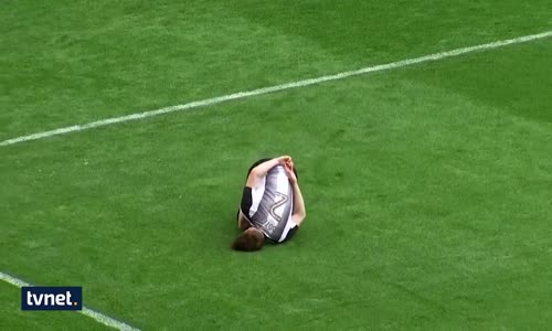 İngiltere'de Sıra Dışı Gol Sevinci!