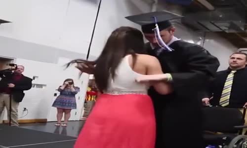 Gerçek Arkadaş Senin Korkularını Hisseder, Ancak İnancını Güçlendirirmiş !