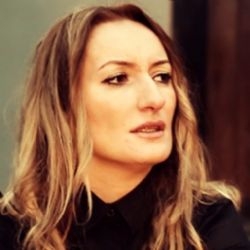 Esma & Deniz - Şifa İstemem Balından