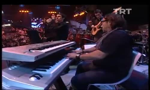 Zerrin Özer-Kafama Sıkar Giderim 