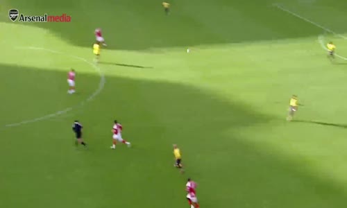 Eboue'nin Ortasında Van Persie'den Taraftarı Çıldırtan Gol