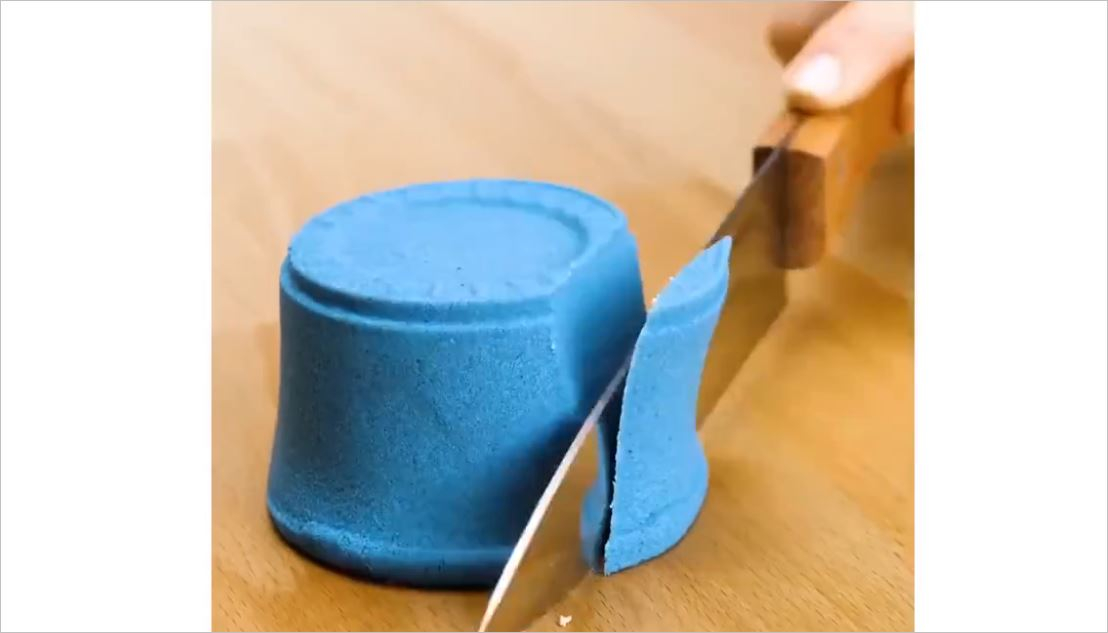 Adeta Si̇hi̇r Gi̇bi̇ 32 Adet Kolay Evde Bi̇li̇m Deneyleri̇