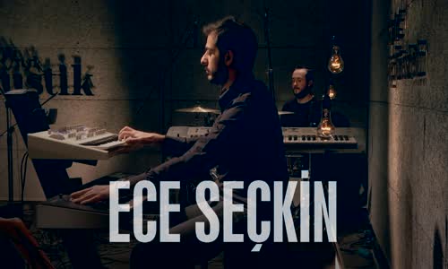 Ece Seçkin - Hoşuna Mı Gidiyor (Akustik)