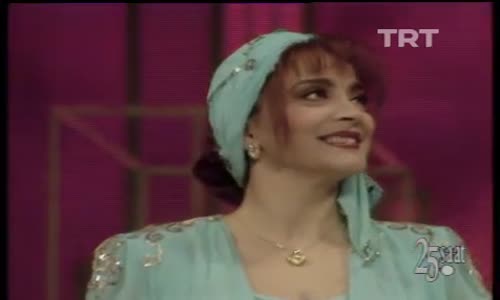 Belkıs Akkale-Haydi Çiftetelliye izle