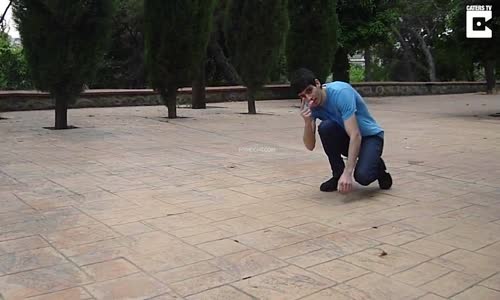 İki Parmak Üzerinde Şınav Çekmek