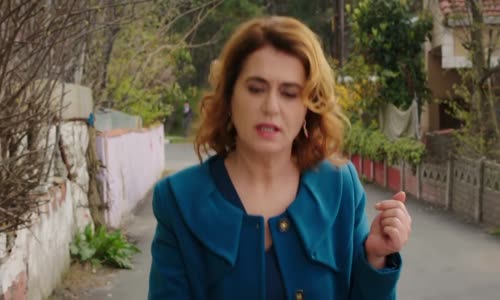 Fazilet Hanım ve Kızları- Ucuz Malın Alıcısı