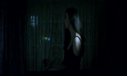 'Türkiye Güzeli' Ecem Uzgör İlk Klibini Çekti 