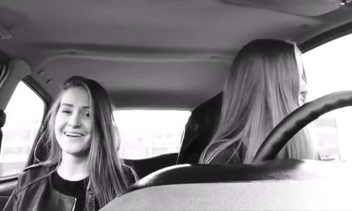 Rus Kızlar Türk Şarkıları Söylüyor!