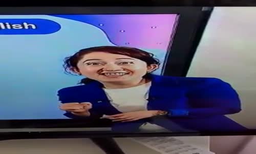 Uzaktan Eğitim Yayınında Bir Acayip İngilizce 