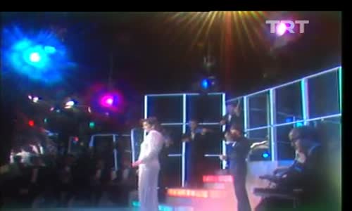 Nükhet Duru-Güzelsin Güzel 