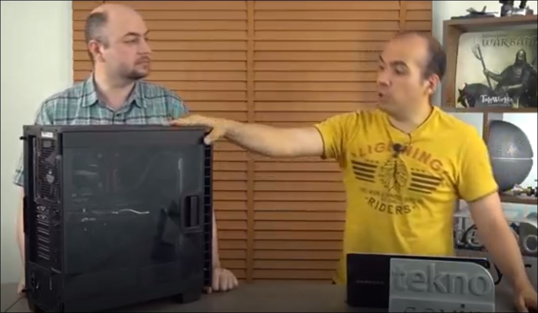 Corsair Carbide Clear 400C Kasa İncelemesi