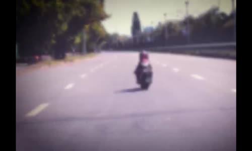 4 Yaşındaki Motosiklet Sürücüsü