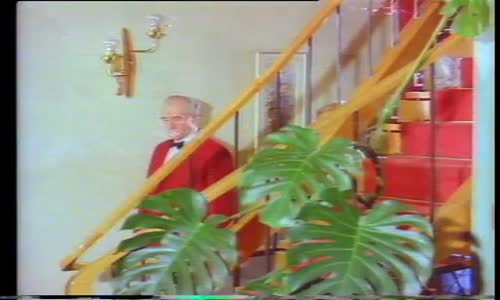 Onun Önce Kızı, Sonra Metresi Şimdi De Karısı Oldun