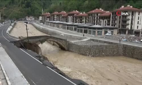 20 Ay Önce Sel Afeti Yaşayan Dereli’De Su Seviyesi Yükselen Dere Paniğe Neden Oldu