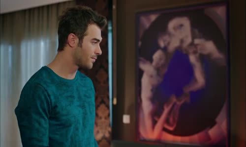 Çilek Kokusu 18. Bölüm  Orda Aşık Oldum Sana!