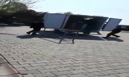 Belediye İşçilerinden Tabut Şakası 