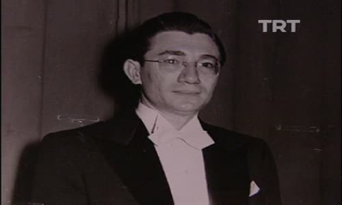 Alaeddin Yavaşça'nın İstanbul Radyosu'na Girişi izle