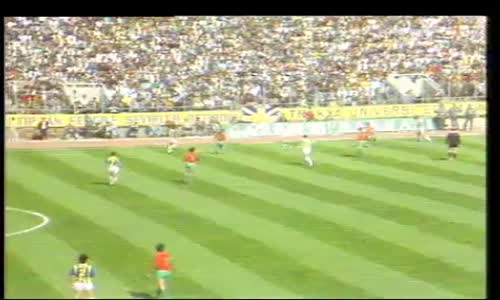1988-1989 Sezonu Fenerbahçe-Karşıyaka Maç Özeti İzle