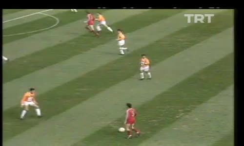 1990-1991 Sezonu Karşıyaka-Adanaspor Maç Özeti İzle