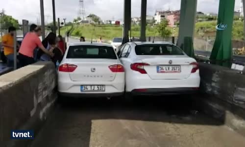 İki İnatçı Şoför Böyle Sıkıştı