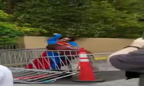 Adalet İçin Homeless Döven Superman Vs Batman