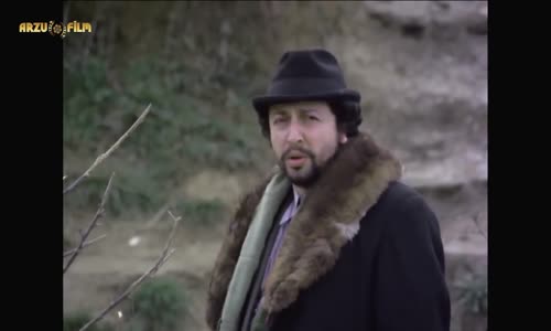 Tarık Akan  Alet Yok Anteni Napacaksınız