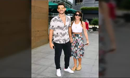 Tatil'den Dönen Cem Belevi Ve Sevgilisi Zehra Yılmaz İstinye Park'ta Görüntülendi