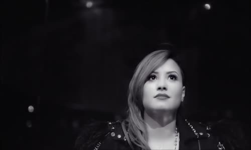 Duygu Yüklü Bir Demi Klibi