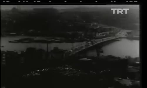 Günlerin Getirdiği 1.Bölüm İzle