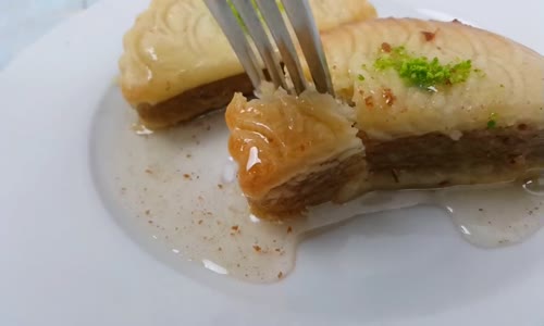 Tunus Mutfağından Değişik Şerbetli Tatlı Tarifi Bademli Deniz Tatlısı