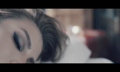 İrem Derici - Bana Hiçbir Şey Olmaz