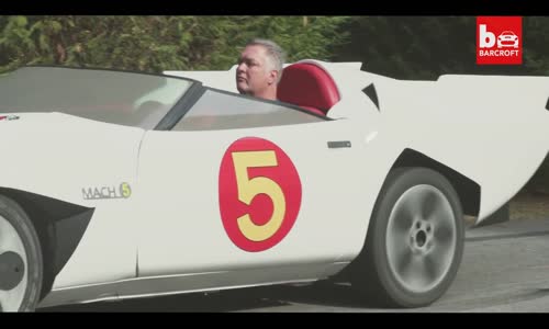 Karikatür Keş Speed Racer Mach 5 Oluşturur